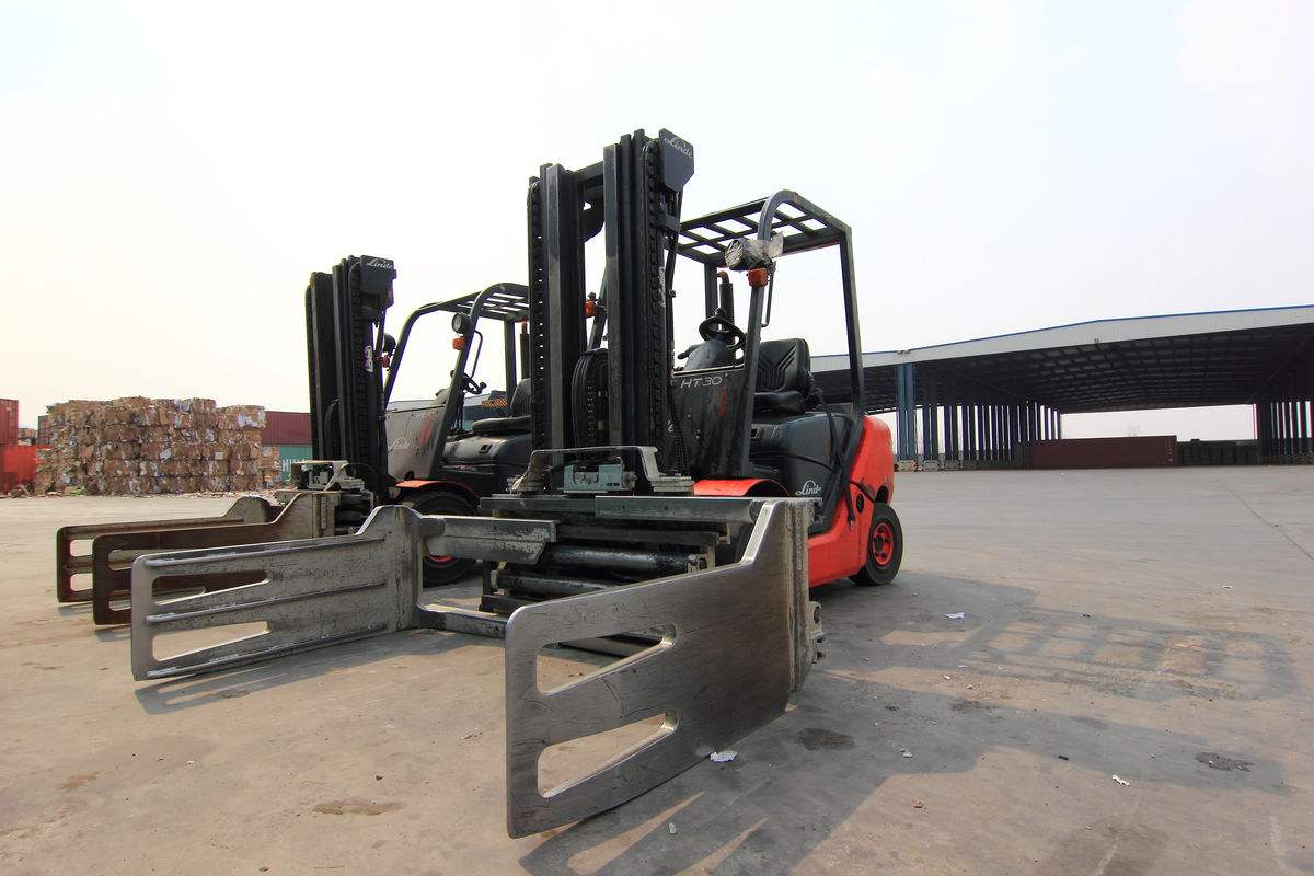 北京叉車(chē)出租公司的內(nèi)燃叉車(chē)都有哪幾種