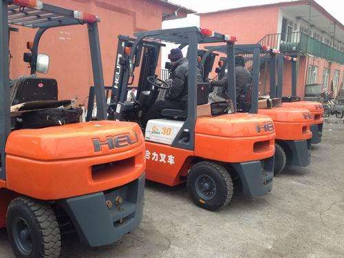北京叉車(chē)出租